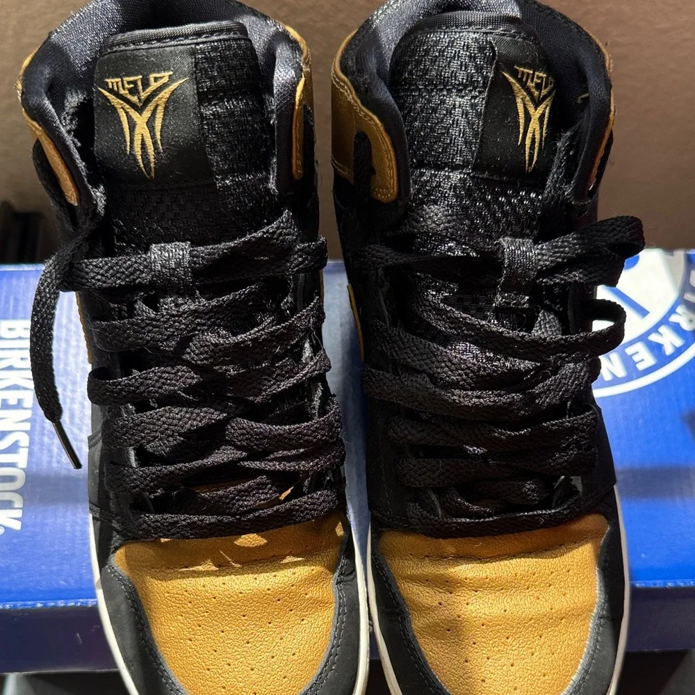 Air Jordan 1 High Melo Nike Retro Gold Black - Picture 3 of 4
